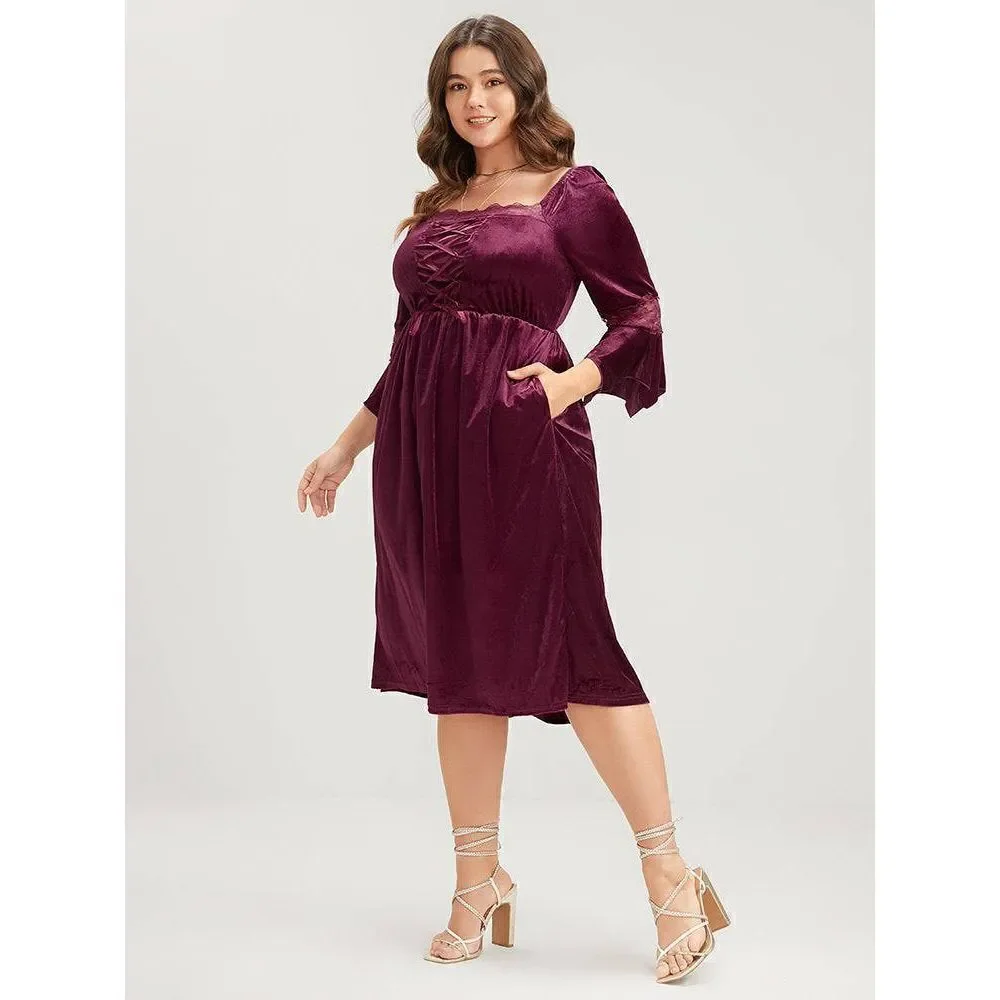 Bloomchic Halloween Velvet Bell Sleeve Dress - Picture 3 of 10